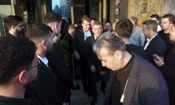 Özgür Özel: Bundan sonra İzmir'in 10 milletvekili var, bir tanesi de Özgür Özel