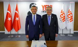 Özgür Özel, Sosyal Demokrasi Derneği heyetiyle görüştü