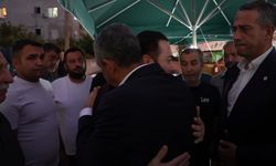 Özgür Özel'den şarkıcı Atilla Taş'a taziye ziyareti