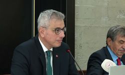 Sağlık Bakanı Memişoğlu: '13 ile 17 yaş arasındaki nüfusun yüzde 30'u sigara kullanıyor'
