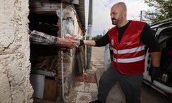 Şehzadeler Belediyesi'nden yaklaşık 500 kişiye sıcak yemek desteği