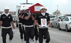 Sinop'ta alabora olan teknede hayatını kaybeden polis memuru Orhan Gazi Yetiş, Malatya'da son yolculuğuna uğurlandı