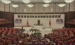 TBMM Genel Kurulu'nda Başkanlık Divanı ve komisyonlarda yeni görevlendirmeler... Yusuf Beyazıt ve Mehmet Taytak Başkanlık Divanı'nda