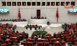 TBMM Genel Kurulu'nda 'başörtüsü' tartışması... Temelli'den Akbaşoğlu'na 28 Şubat yanıtı: Kadın arkadaşlarınızı yalnız bıraktınız