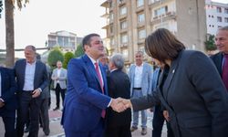 Torbalı Belediye Başkanı Demir, kentte görev yapan muhtarlarla buluştu