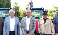 Turgutlu Belediyesi, araç filosunu bir otobüs ve üç traktörle güçlendirdi