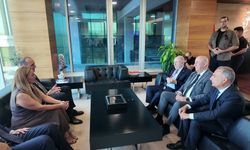Ümit Özdağ, Konyaaltı Belediye Başkanı Cem Kotan'ı ziyaret etti