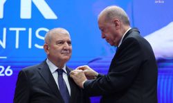 Yeni Yol Partisi'nden istifa eden Kani Torun, AK Parti'ye geçti