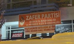 Zafer Partisi Düzce İl Başkanı Hülya Eroğlu hakkında 'Terörle müzakere olmaz' pankartı nedeniyle soruşturma