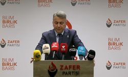 Zafer Partisi Sözcüsü Karamahmutoğlu: Cumhuriyet tarihinin bu en büyük borsa dolandırıcılığı konuşulmasın isteniyor