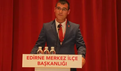 CHP Edirne Merkez İlçe Başkanlığı'nda bayrak Volkan Akgüngör'de