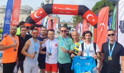 Koşan Keşan ekibi Edirne Yarı Maratonu’ndan derecelerle döndü