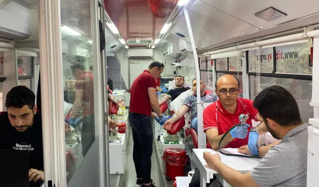 Çilek’ten kan bağışıyla toplumsal dayanışmaya destek