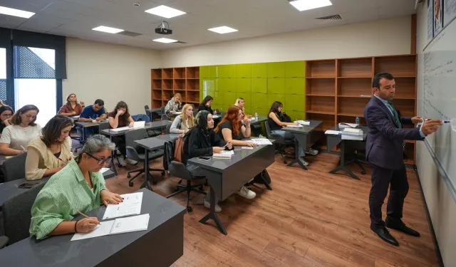 İstanbul Maltepe'den 3 dilde yabancı dil kursu