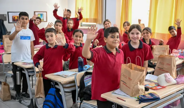 İzmir Bornova’dan öğrencilere sağlıklı beslenme desteği