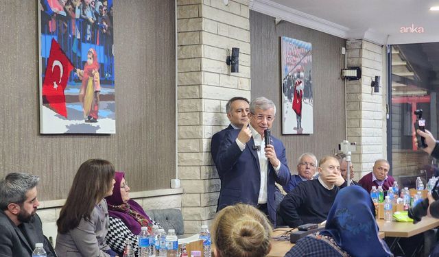 Davutoğlu KHK'lılarla iftarda buluştu: Adalet herkese lazımdır