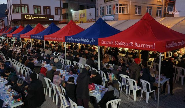 Eskişehir Büyükşehir Belediyesi ile Sivrihisar Belediyesi'nden ortak iftar programı