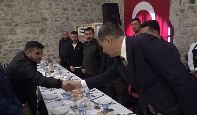 İzmir Büyükşehir Belediye Başkanı Tugay:  'Burası İzmir, başka hiçbir yere benzemez'