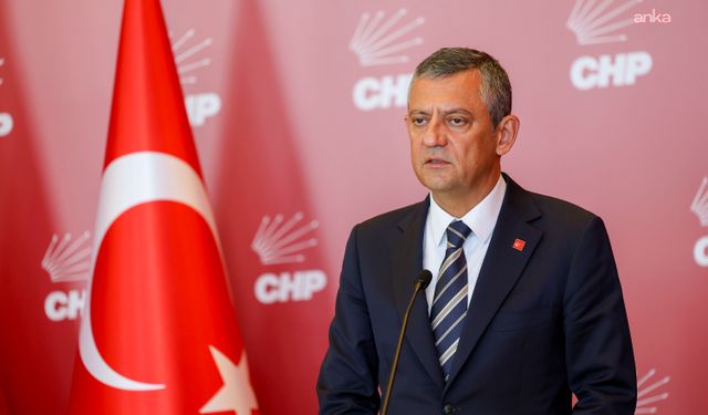 Özgür Özel'den Hocalı mesajı: İnsanlık suçunu bir kez daha lanetliyorum