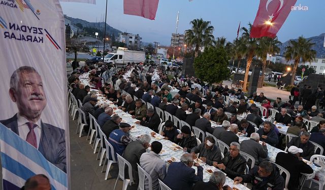 Adana Büyükşehir Belediyesi'nden Kozan'da iftar programı