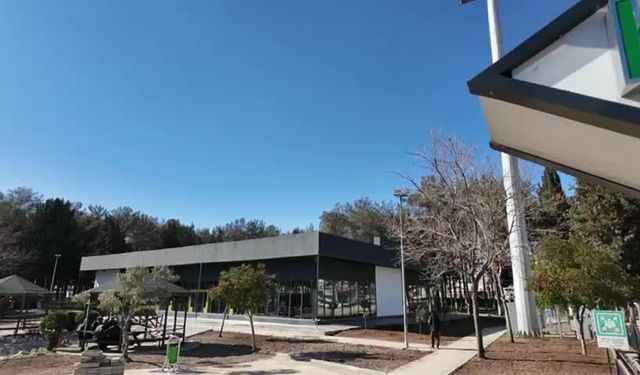 Adıyaman Belediyesi, Mehmet Sadık Gürsoy Kütüphanesi'ni kente kazandırdı