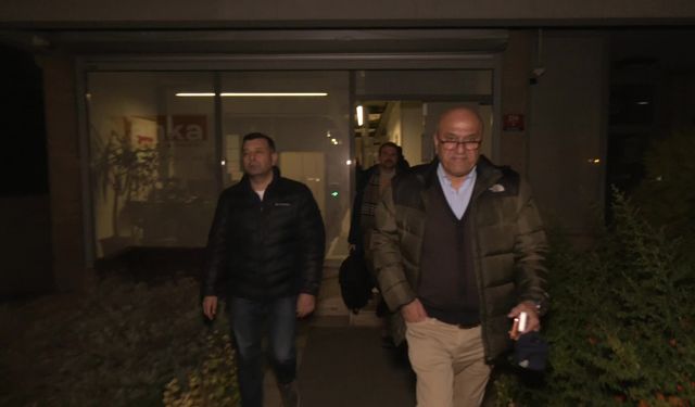 ANKA Haber Ajansı Genel Yayın Yönetmeni Kenan Şener hakkındaki gözaltı kararı üzerine emniyete gitti