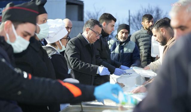 Eskişehir Büyükşehir Belediyesi'nin iftar programları devam ediyor