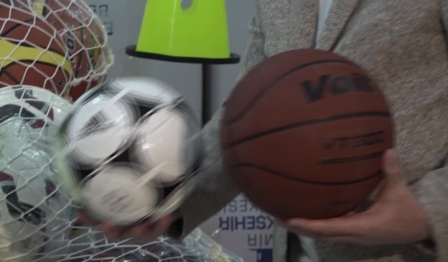 İzmir Büyükşehir Belediyesi'nden amatör spora 25 milyonluk destek