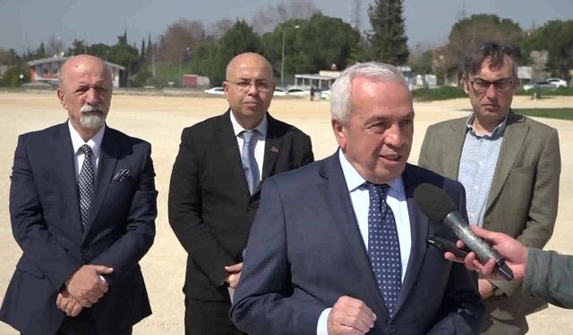 Nilüfer Belediye Başkanı Özdemir, Cumhurbaşkanı kararıyla Bursa'da hastane alanının satış listesine alınmasına tepki gösterdi