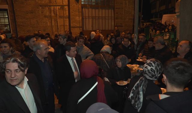 Osmangazi Belediye Başkanı Aydın, muhtarlar ile bir araya geldi