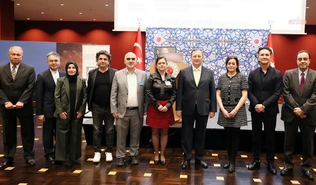 Tıp dünyasının kalbi Berlin'de attı... Berlin Türk Sağlık Elemanları Derneği'nin kuruluşunun 43. yıl dönümünü törenle kutlandı