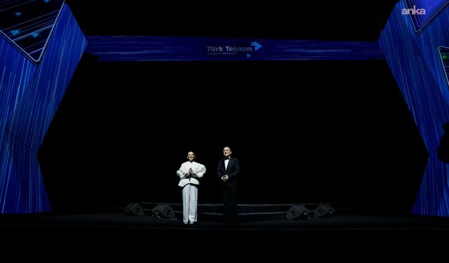 Türk Telekom 5G teknolojisi ile AKM'de zaman yolculuğu