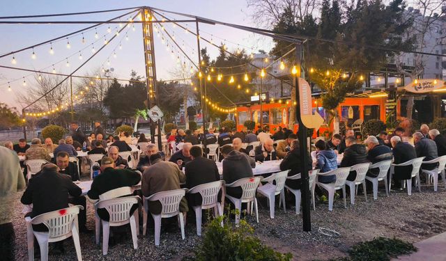 Yumurtalık Belediyesi'nden belediye personeline iftar yemeği
