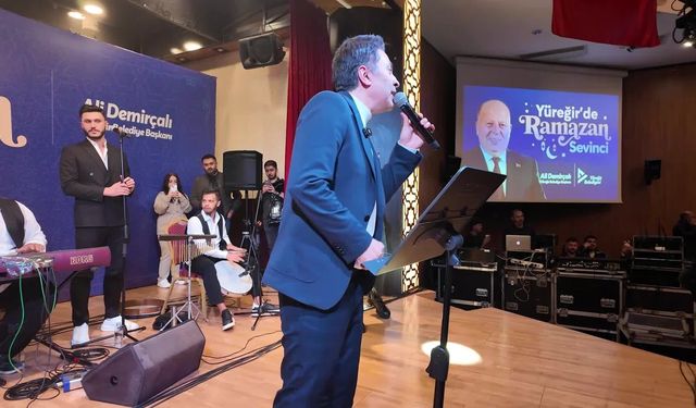 Yüreğir'de ramazan ayına özel Abdurrahman Önül konseri