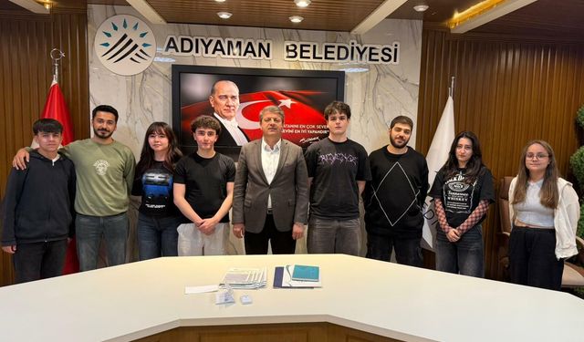 Adıyaman Belediyesi'nin '04.17 Belgesel Atölyesi' bu yıl gençler için başladı
