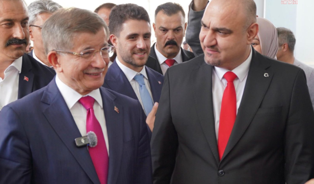 Ahmet Davutoğlu'ndan Kerkük Valisi seçilen Muhammed Saman Ağa'ya tebrik telefonu