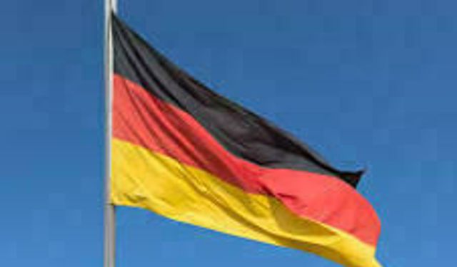 Almanya'da emeklilik yaşı yeniden tartışma konusu oldu