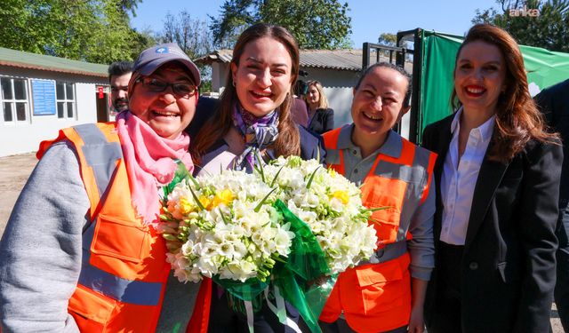 Antalya Büyükşehir Belediye Başkan Vekili Özdemir, Atatürk Kültür Parkı personeliyle buluştu