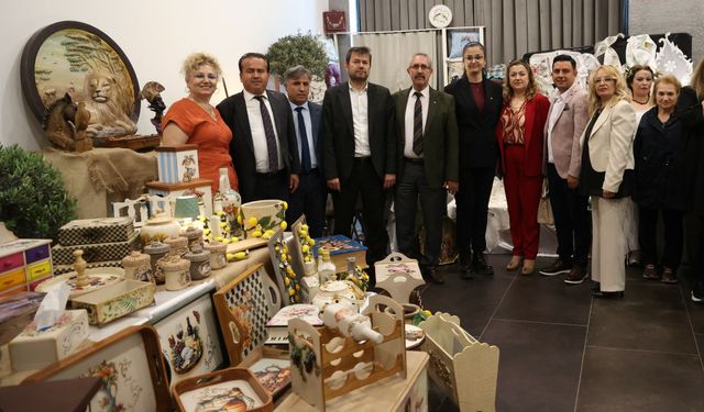 Antalya Büyükşehir Belediyesi Uncalı ATASEM'den 'Yeşil Vatan' temalı yıl sonu sergisi