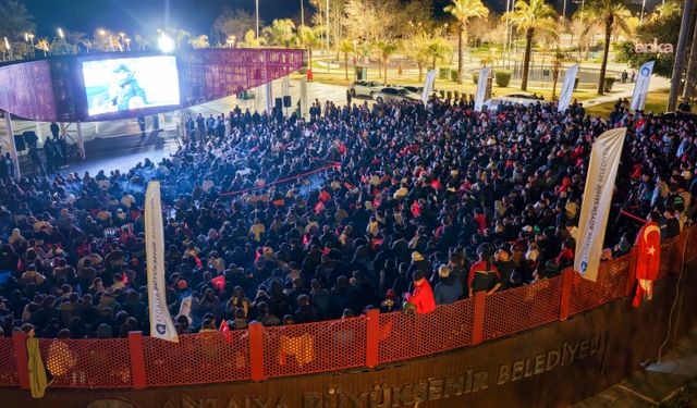 Antalya'da milli zafer coşkusu