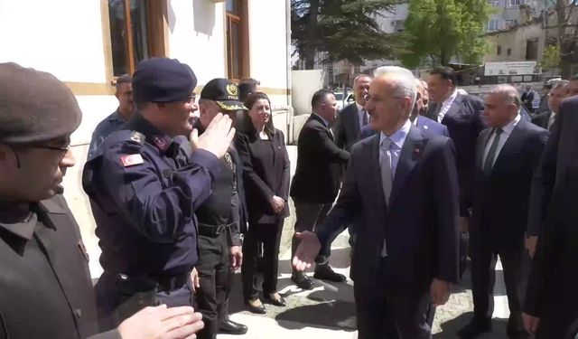 Bakan Uraloğlu: 'Ankara-Samsun arası 2,5 saate inecek'