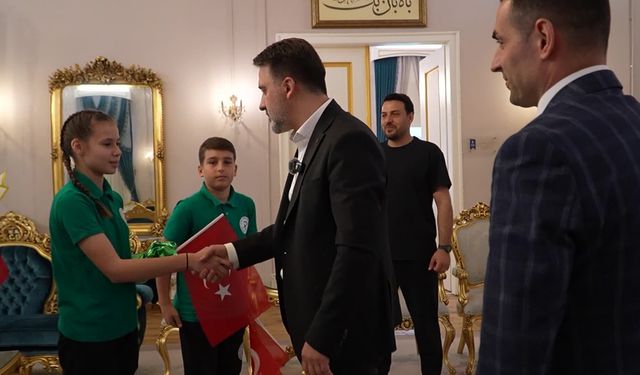 Bursa'da başkanlık koltuğu çocukların oldu