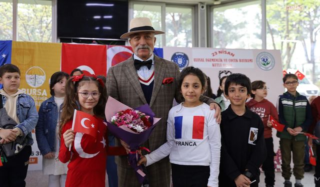 Bursa'da kuşaklar, 23 Nisan coşkusunu birlikte yaşadı