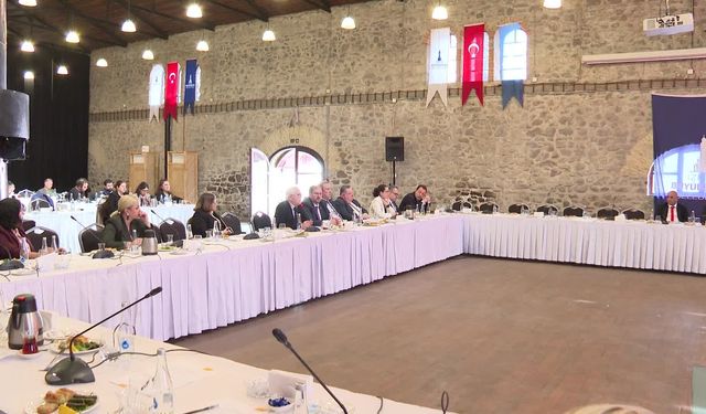 Cemil Tugay'dan turizm sektörüne destek ve iş birliği çağrısı