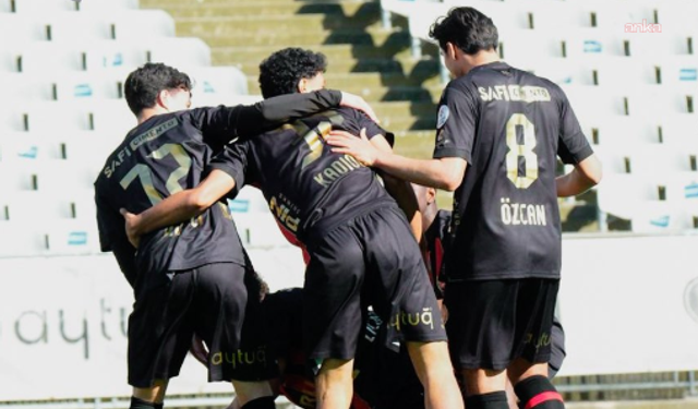 Fatih Karagümrük, Çaykur Rizespor'u 2-1 mağlup etti