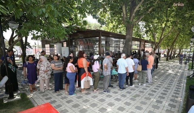 Menderes'te Kent Lokantası 1 yılda 64 bin 888 kişiye hizmet verdi