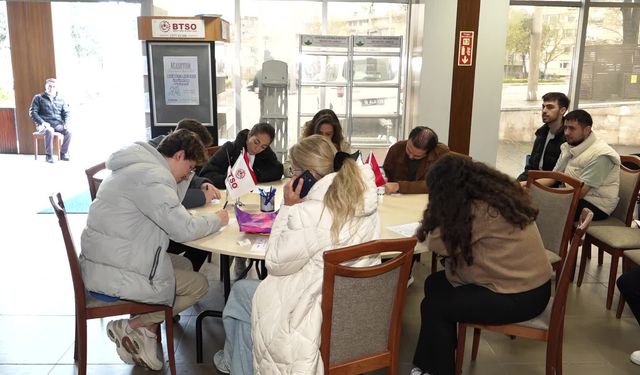 Osmangazi'de vatandaşlara iş olanağı sağlayan buluşmalar devam ediyor