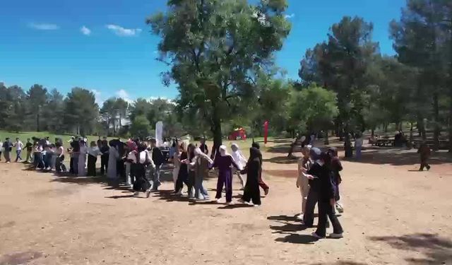 Adıyaman Belediye Başkan Tutdere, YKS'ye hazırlanan gençlerle buluştu