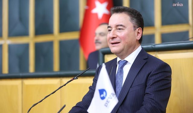 Ali Babacan'dan Amedspor'a tebrik