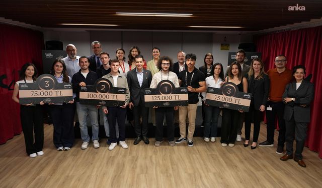 'Fikirleriyle Işıldayan' bin 30 takım, bizz@kampüs'ün 15. yılında GODIVA için yarıştı